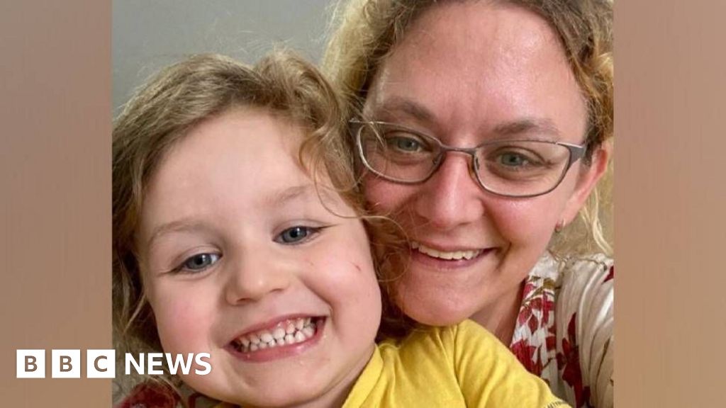Readers share acts of strangers' kindness