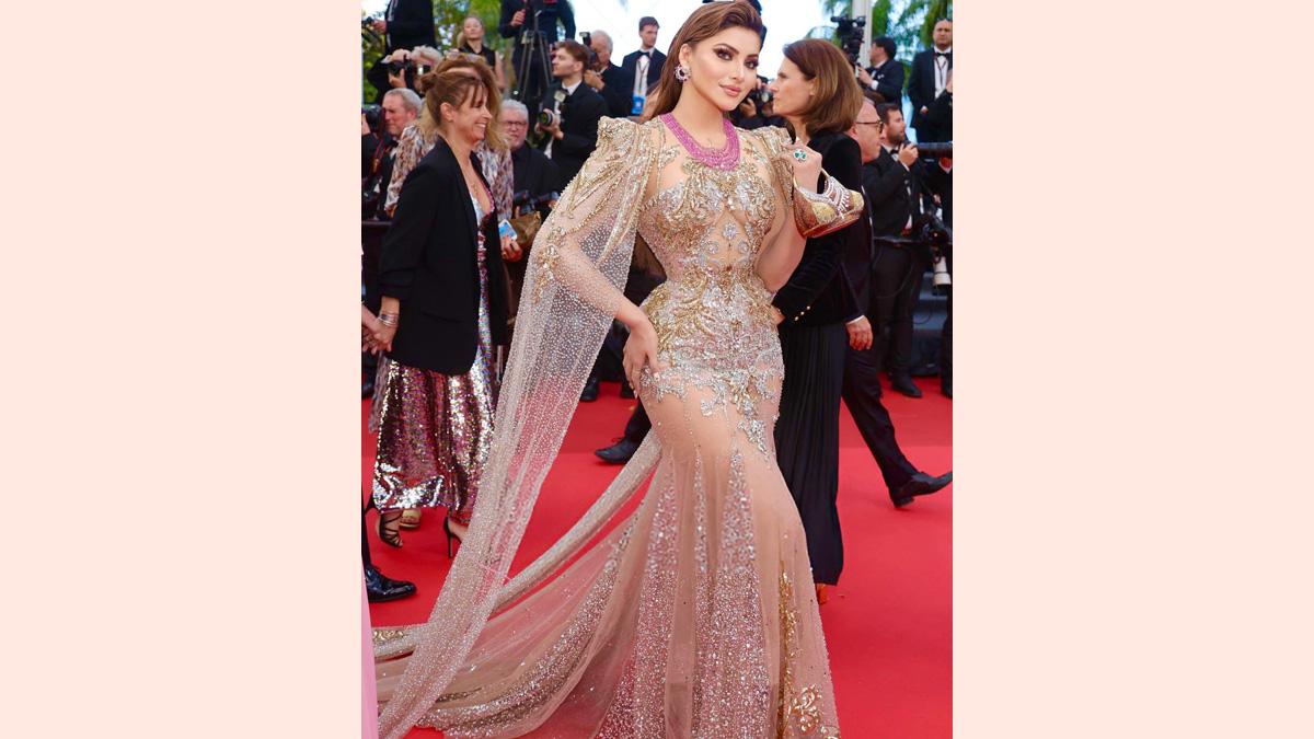 Cannes 2025: Urvashi Flaunts Bikini Shaped Clutch